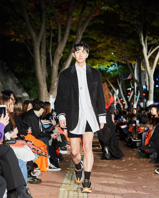 SEOUL FASHION WEEK 2018 S/S NOHANT MODEL